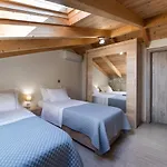 Kallia By Vintage Travel Villa *