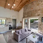 Kallia By Vintage Travel Villa *